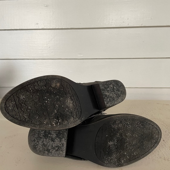 Grey Maurice’s Ankle Boots - Picture 5 of 5